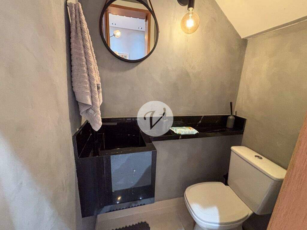 Sobrado à venda no Vila Alzira: 