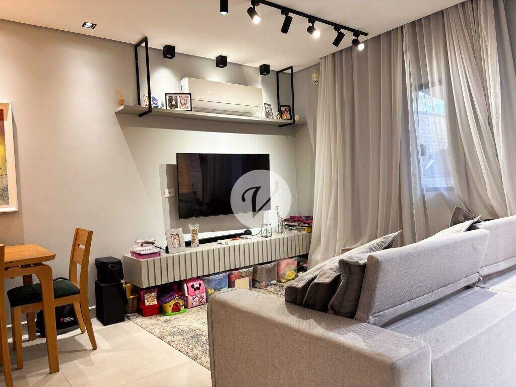 Sobrado à venda no Vila Alzira: 