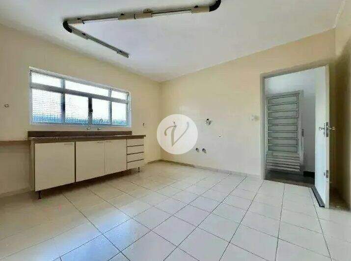 Sobrado à venda no Centro: 