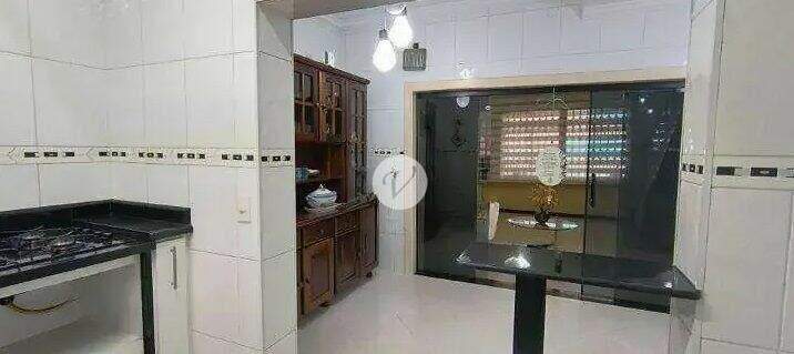 Sobrado à venda no Jardim: 