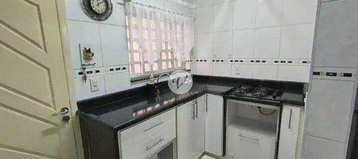 Sobrado à venda no Jardim: 