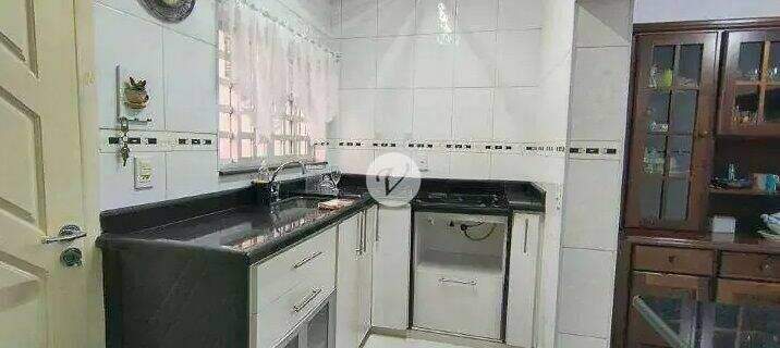 Sobrado à venda no Jardim: 