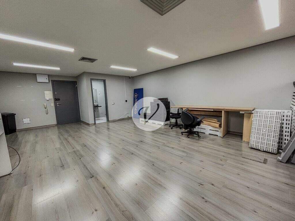 Sala à venda no Jardim: 