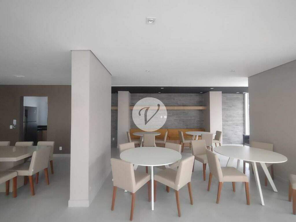 Apartamento à venda no Santa Teresinha: 