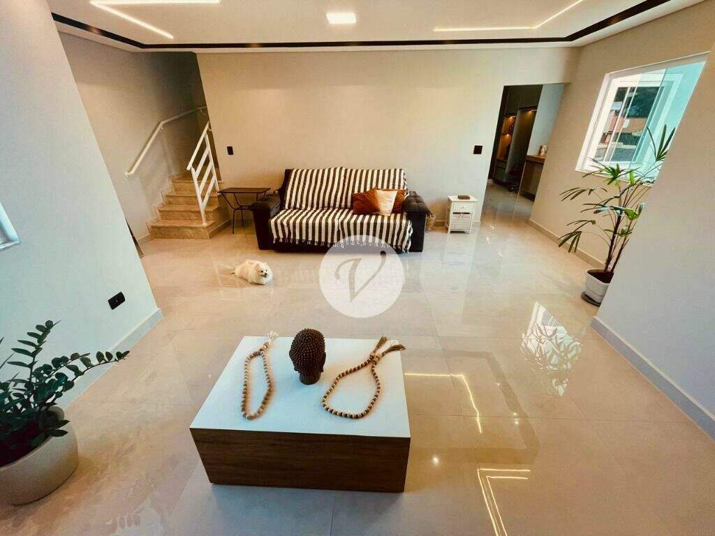 Cobertura à venda no Utinga: 