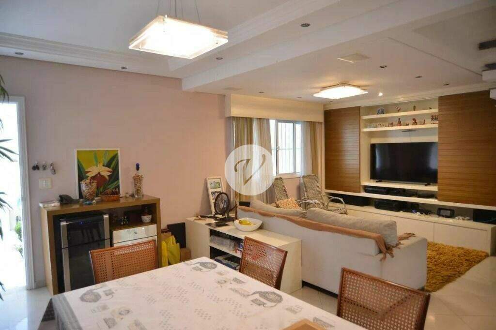 Sobrado à venda no Vila Floresta: 