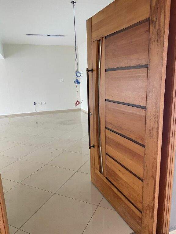 Sobrado para aluguel no Centro: 