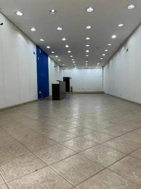 Salão para aluguel no Vila Alzira: 