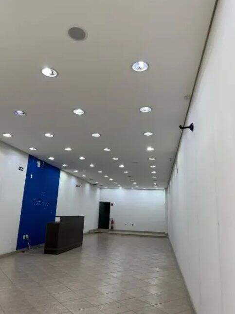 Salão para aluguel no Vila Alzira: 