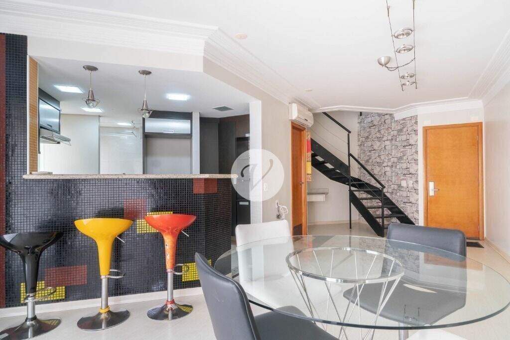 Apartamento Duplex para aluguel no Jardim: 