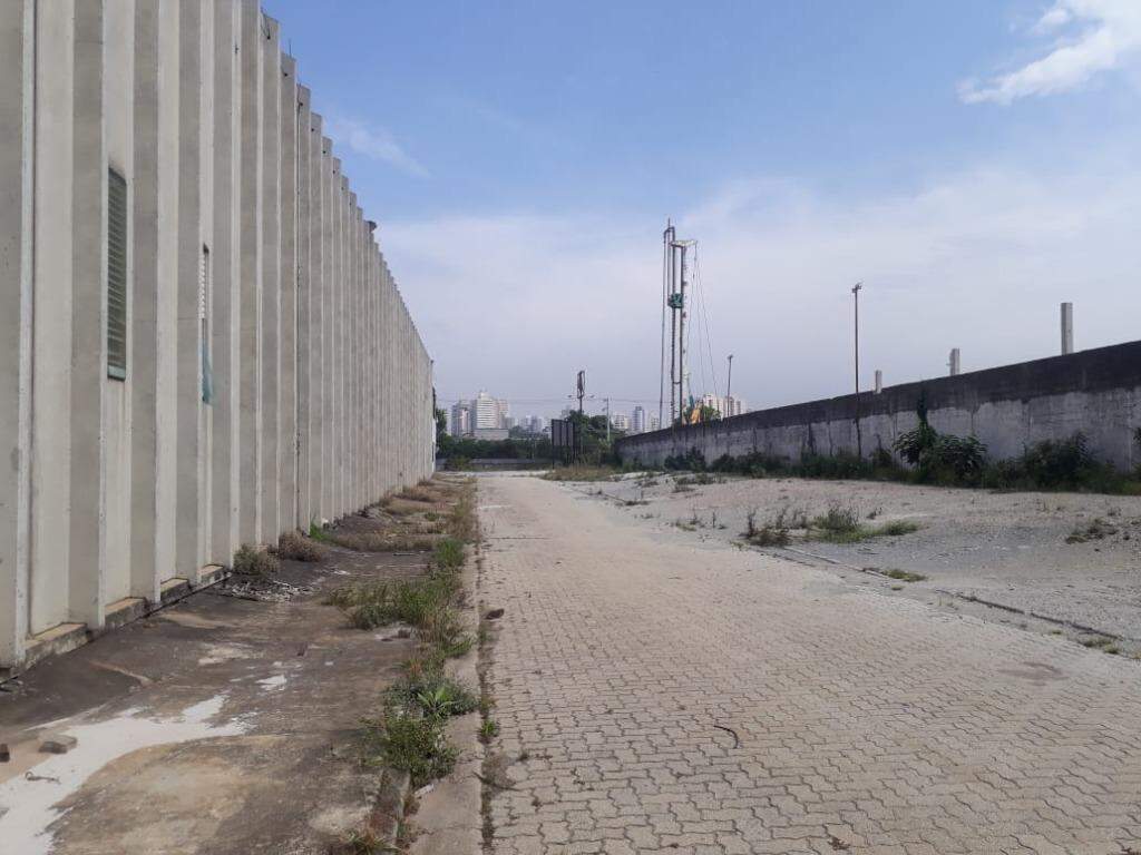 Galpão para aluguel no Parque Capuava: 