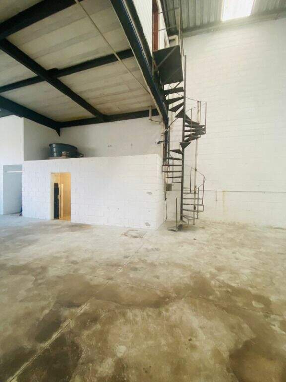 Galpão para aluguel no Vila Sacadura Cabral: 