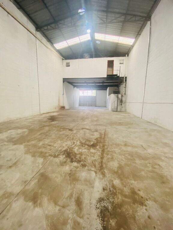 Galpão para aluguel no Vila Sacadura Cabral: 