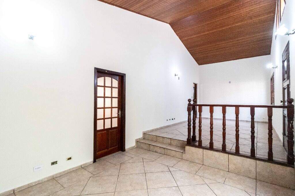 Sobrado para aluguel no Vila Assunção: 