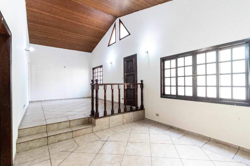 Sobrado para aluguel no Vila Assunção: 