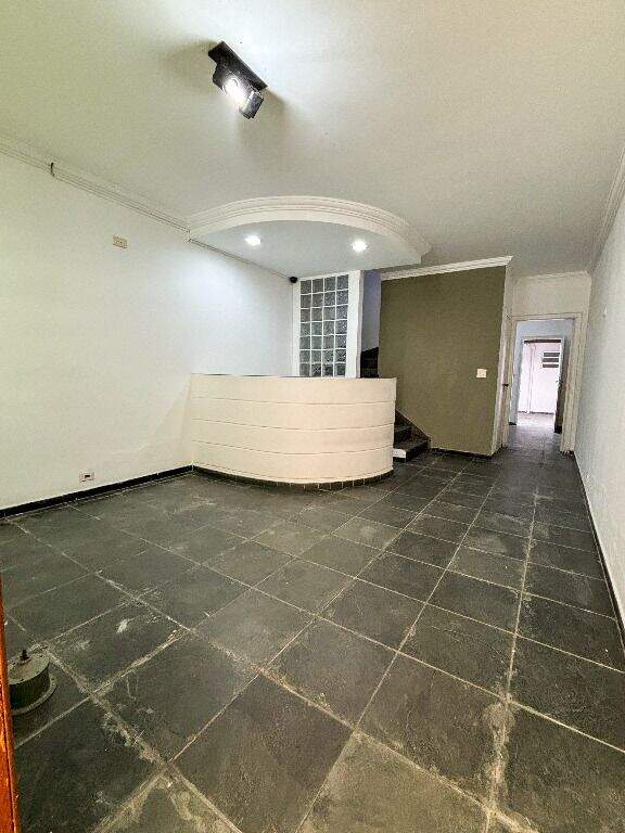 Sobrado para aluguel no Vila Mariza: 