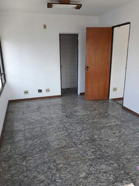 Sala para aluguel no Jardim: 