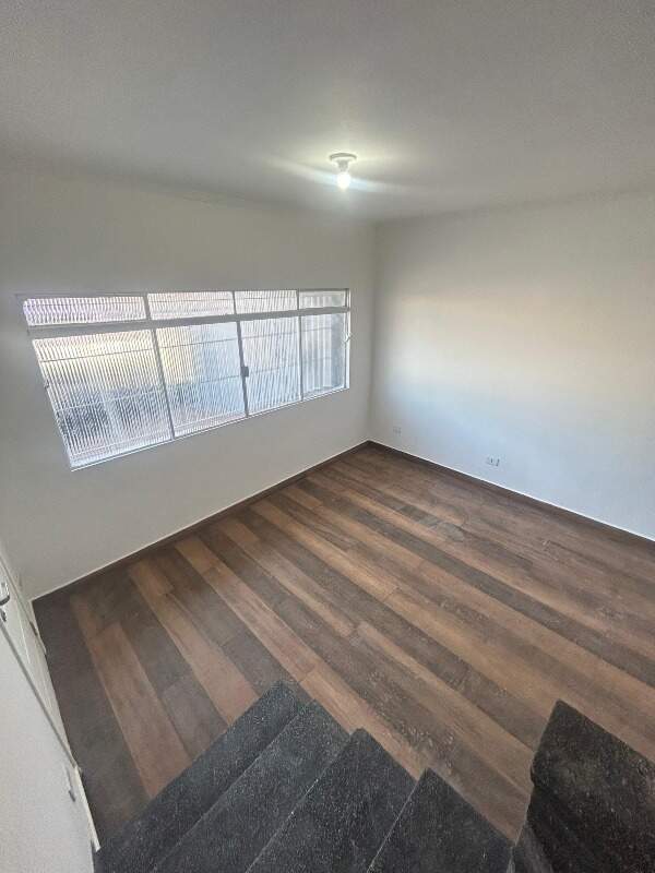 Sobrado para aluguel no Vila Gilda: 