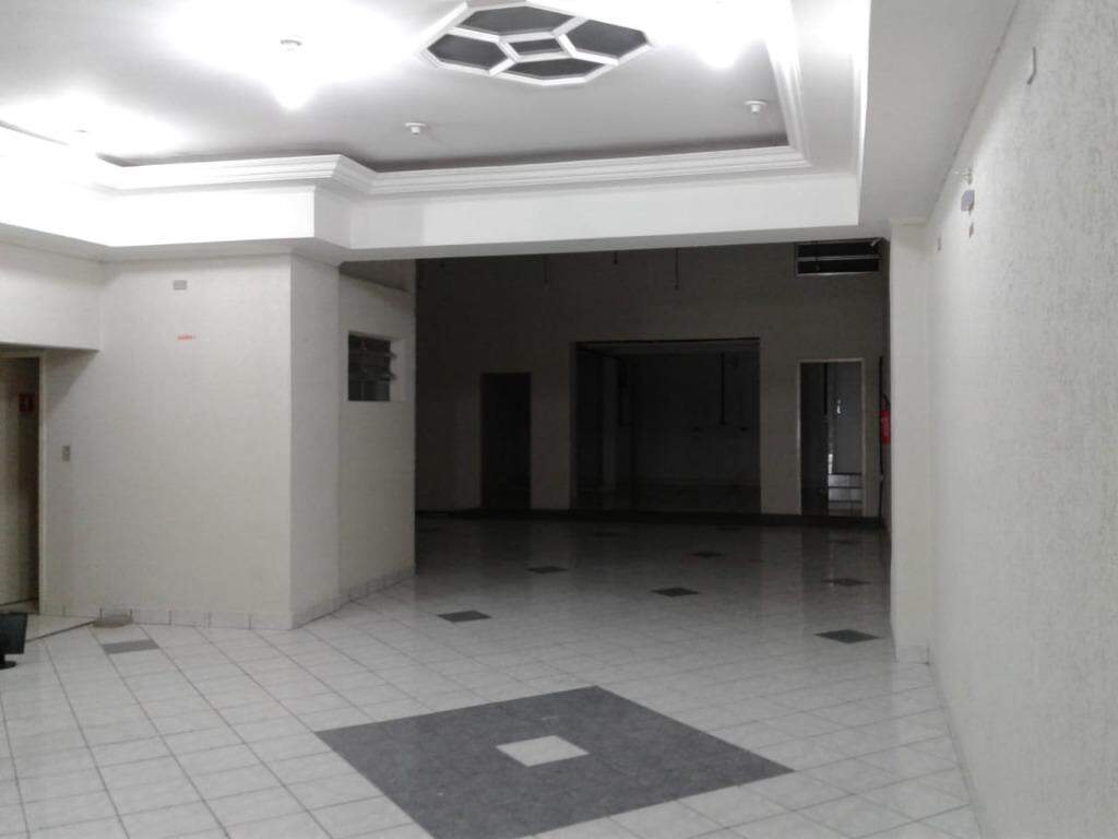 Salão para aluguel no Centro: 