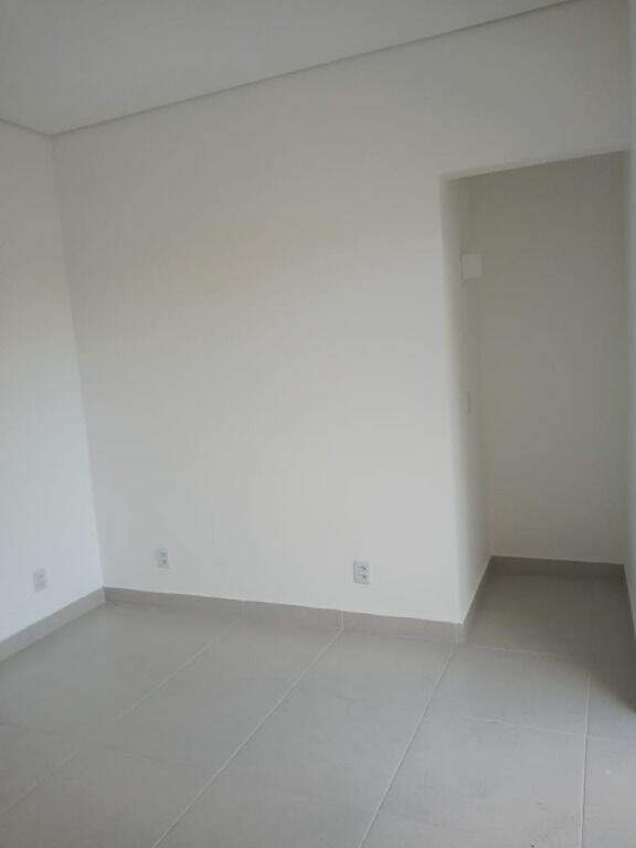 Sobrado para aluguel no Vila Santa Teresa: 