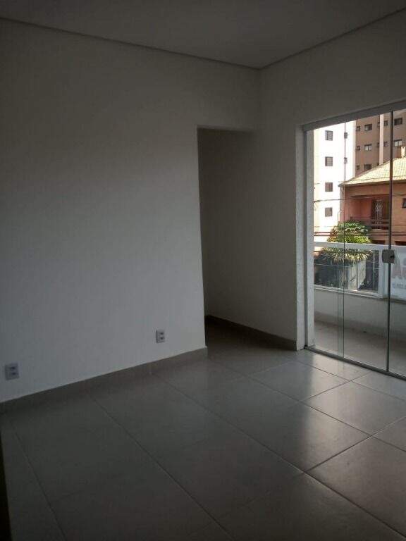 Sobrado para aluguel no Vila Santa Teresa: 