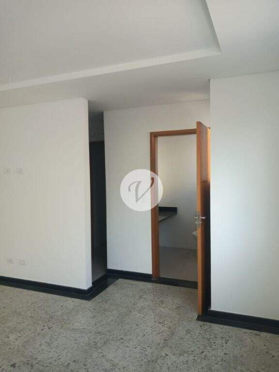 Sala para aluguel no Santa Terezinha: 