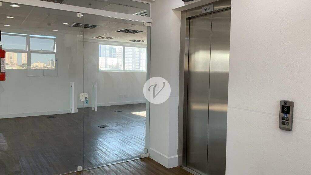 Conjunto para aluguel no Vila Bastos: 