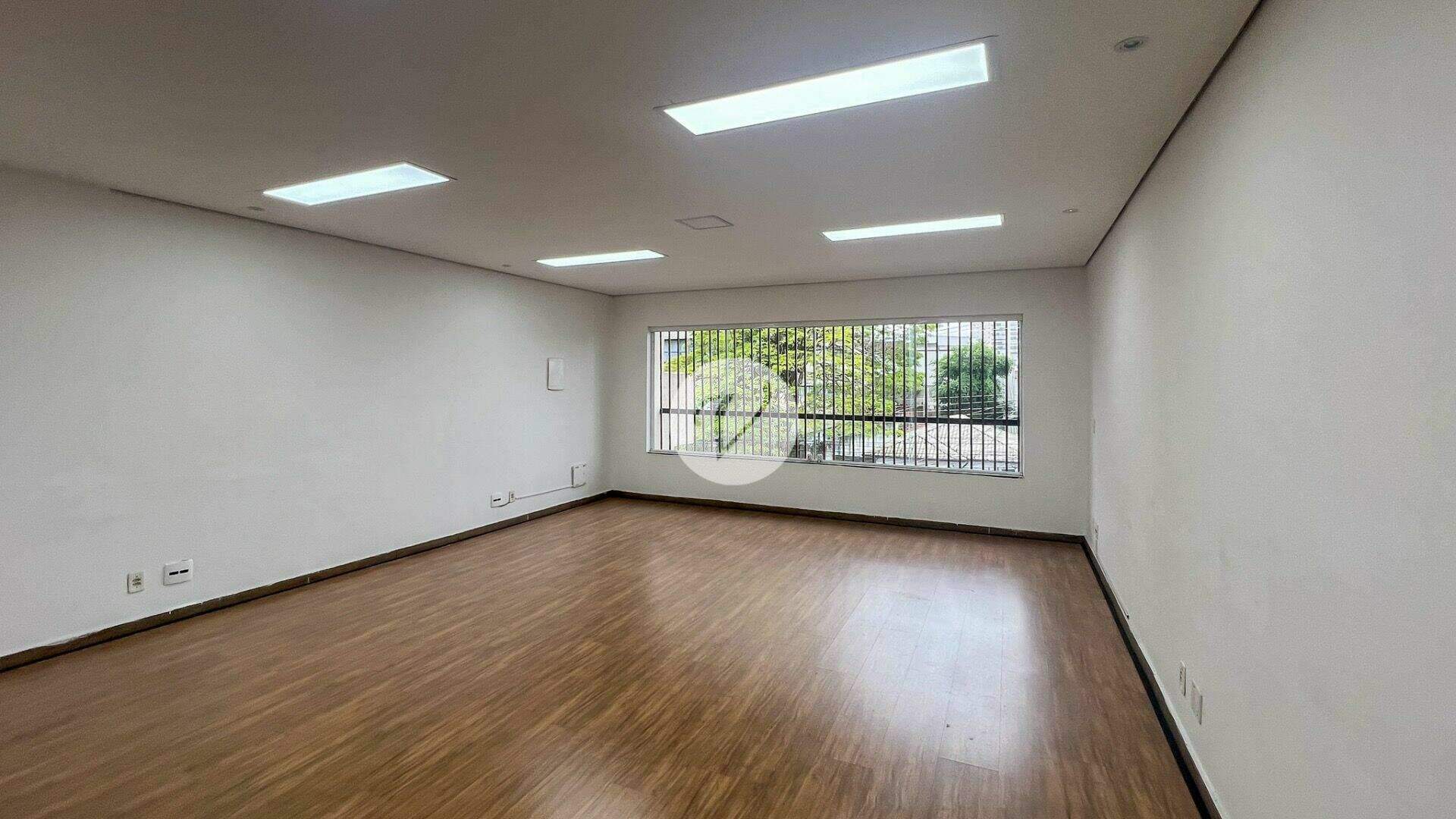 Sala para aluguel no Jardim: 