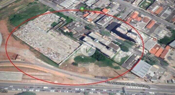 Terreno para aluguel no Centro: 