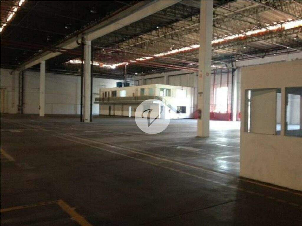 Galpão para aluguel no Parque Botujuru: 