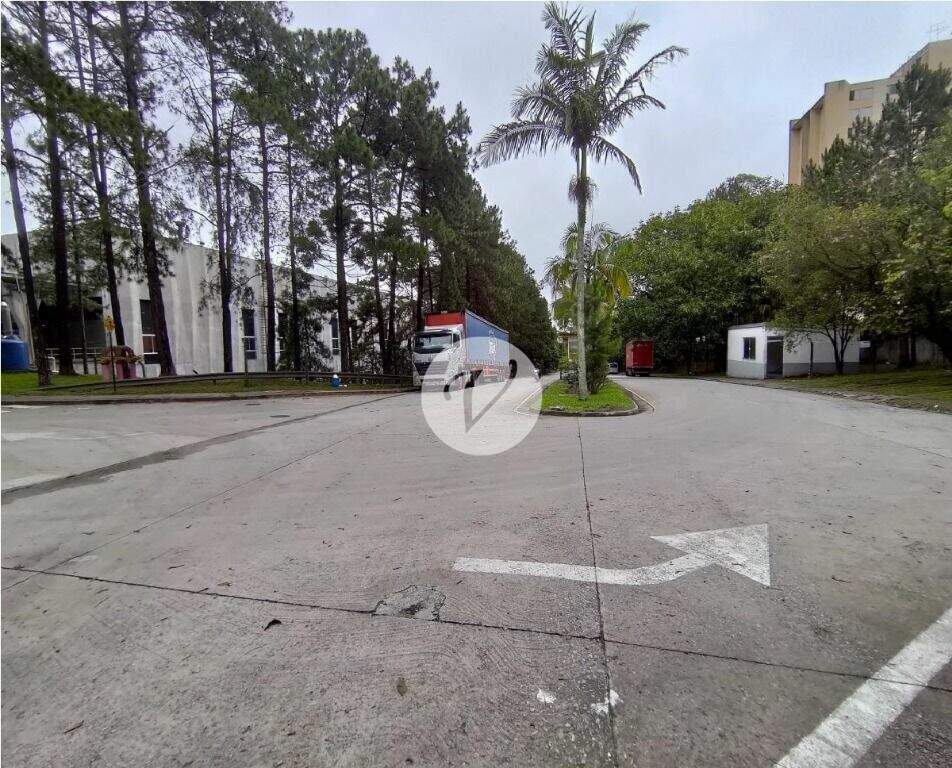 Galpão para aluguel no Parque Botujuru: 