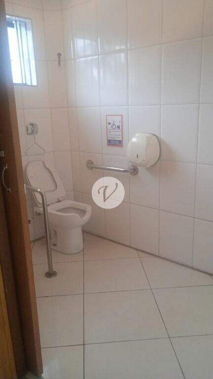 Prédio para aluguel no Centro: 