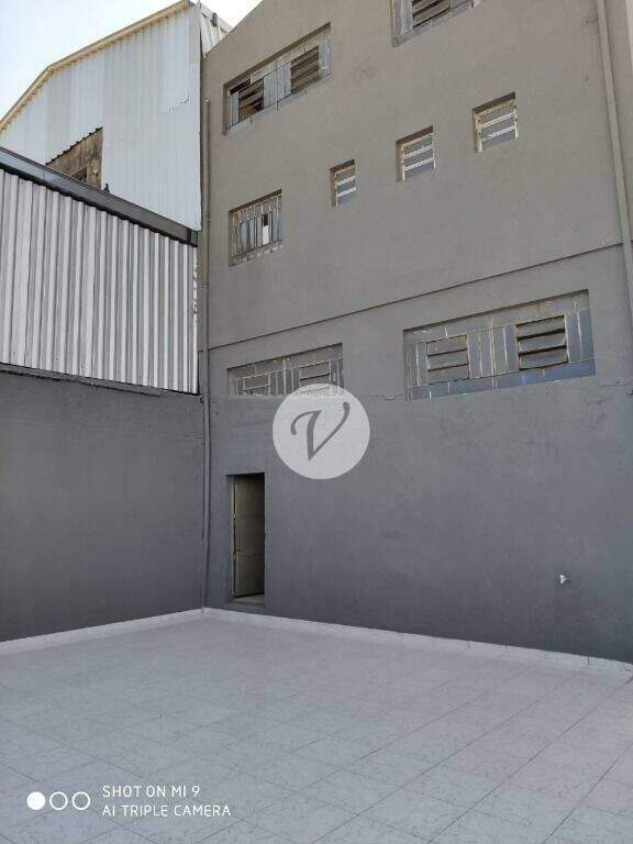 Galpão para aluguel no Vila Santa Luzia: 