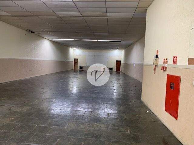 Salão para aluguel no Parque das Américas: 