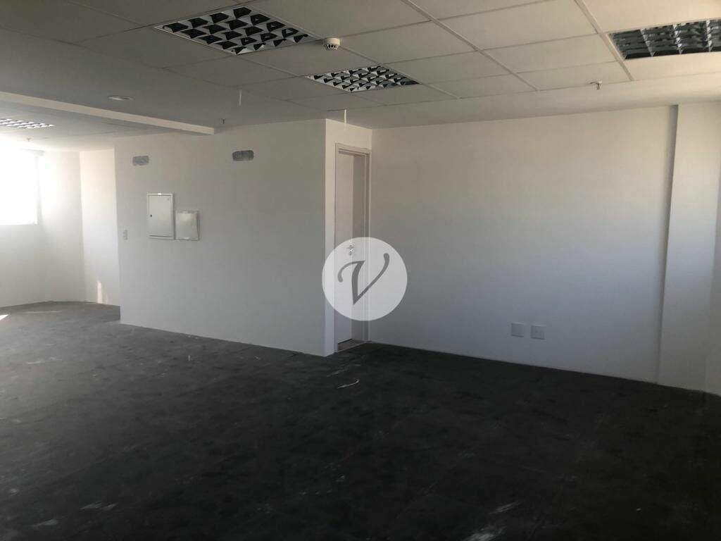 Conjunto para aluguel no Vila Bastos: 