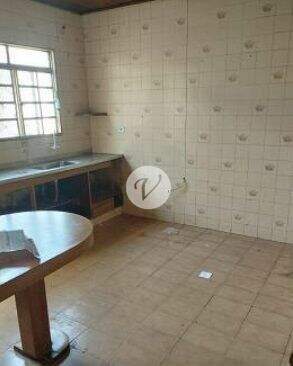 Casa para aluguel no Vila Scarpelli: 