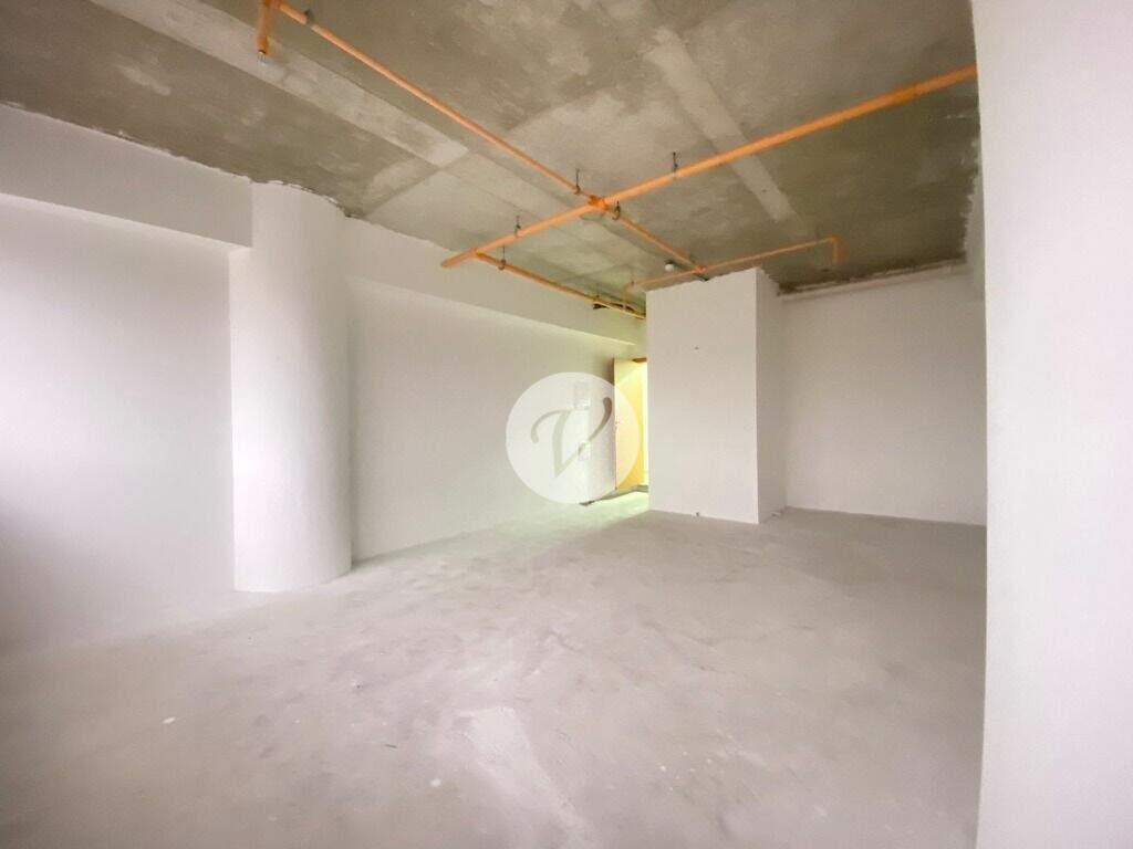 Sala para aluguel no Centro: 