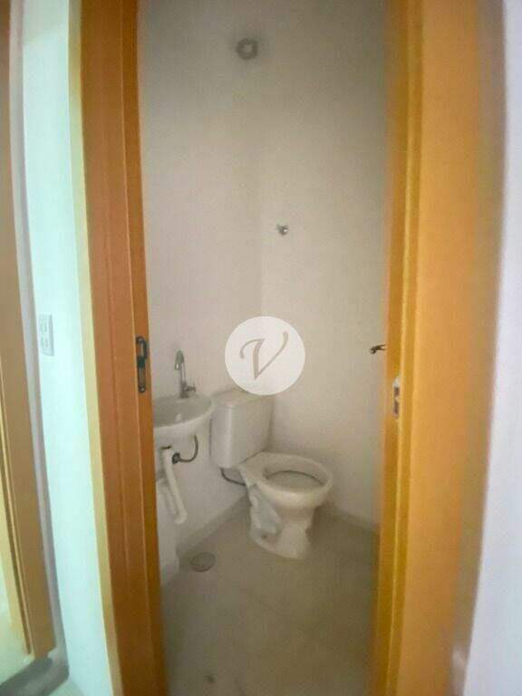 Sala para aluguel no Centro: 