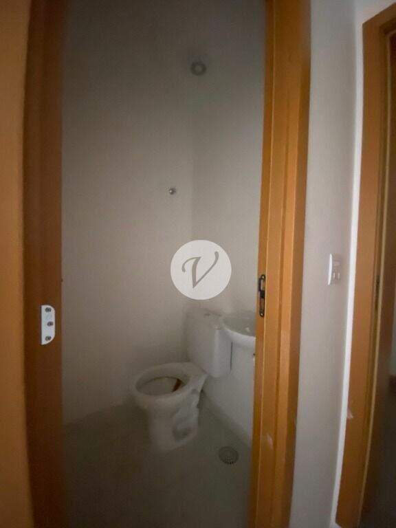 Sala para aluguel no Centro: 