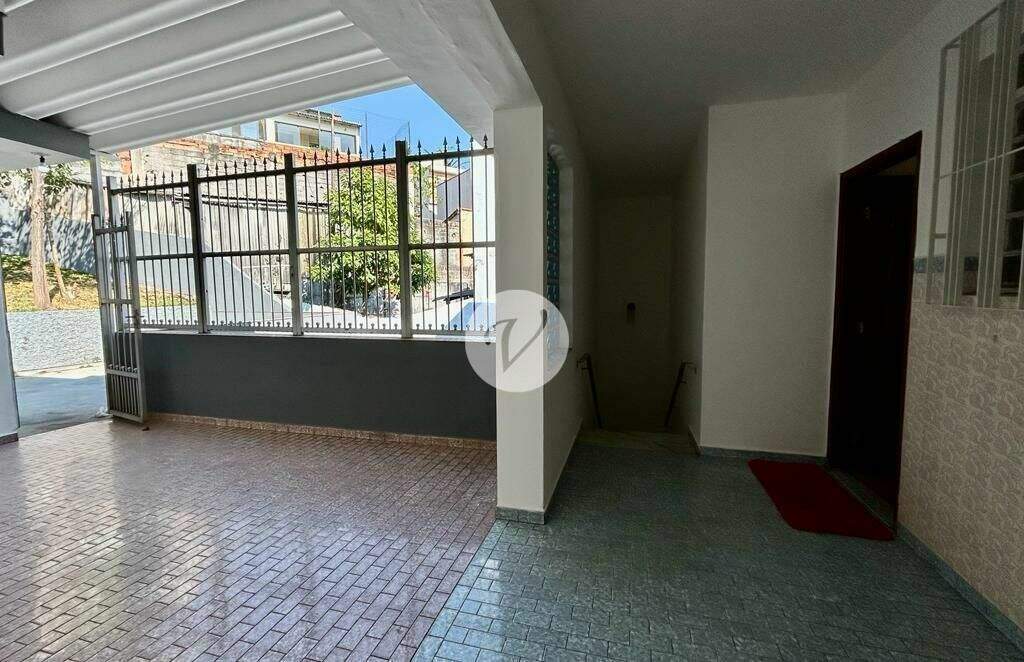 Sobrado para aluguel no Jardim: 