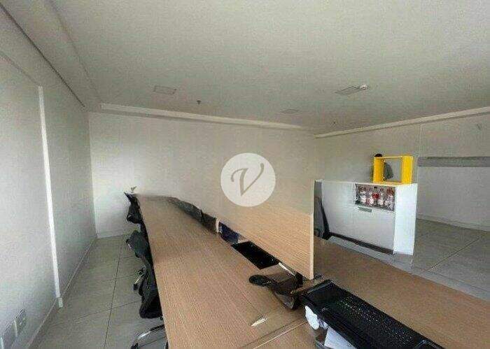 Sala para aluguel no Centro: 