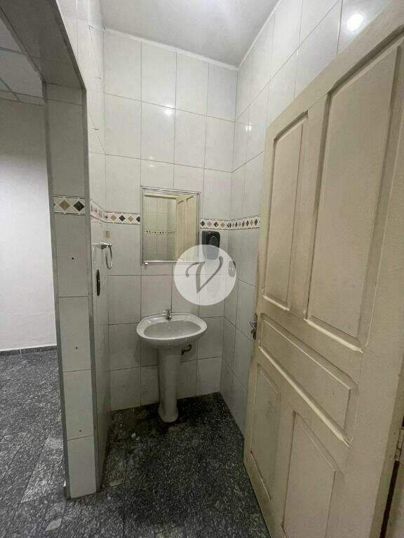 Salão para aluguel no Centro: 