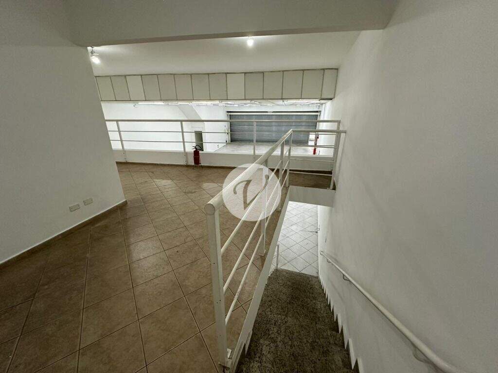 Salão para aluguel no Vila Linda: 