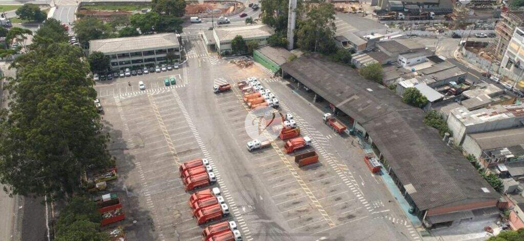 Galpão para aluguel no Jardim Nove de Julho: 