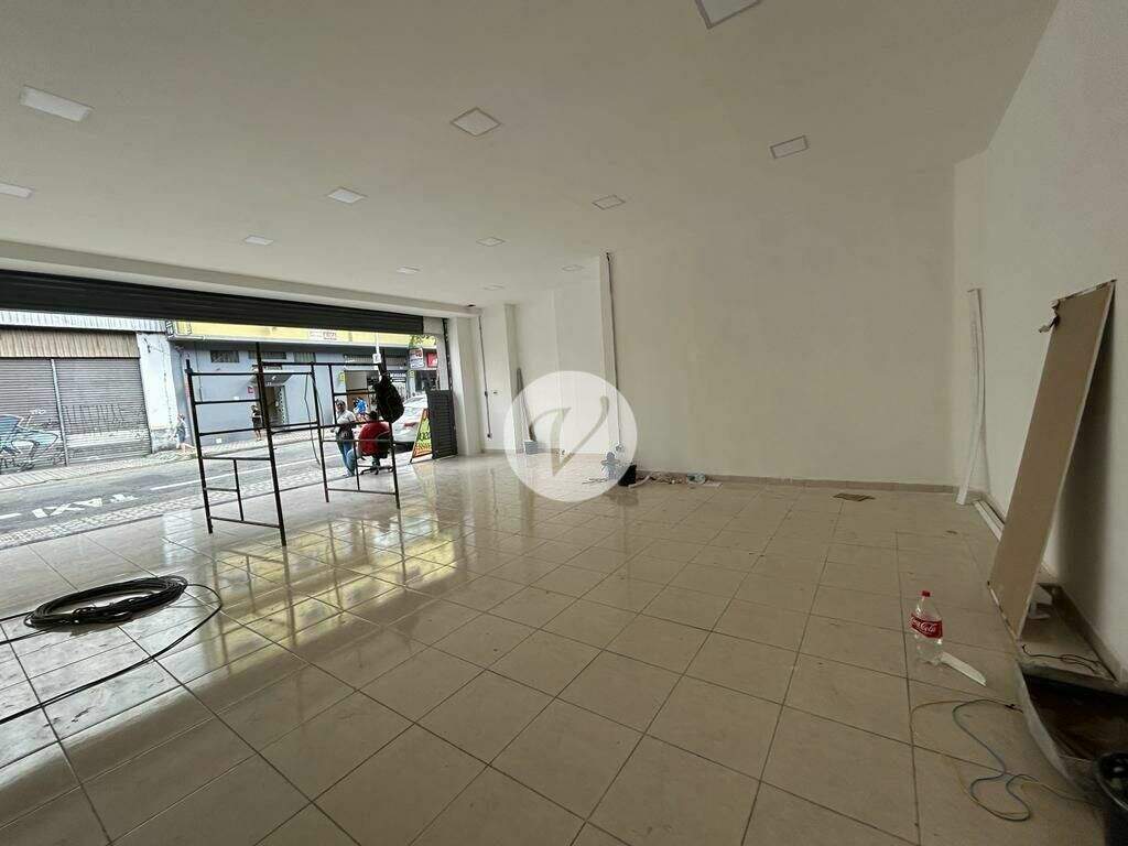 Salão para aluguel no Centro: 