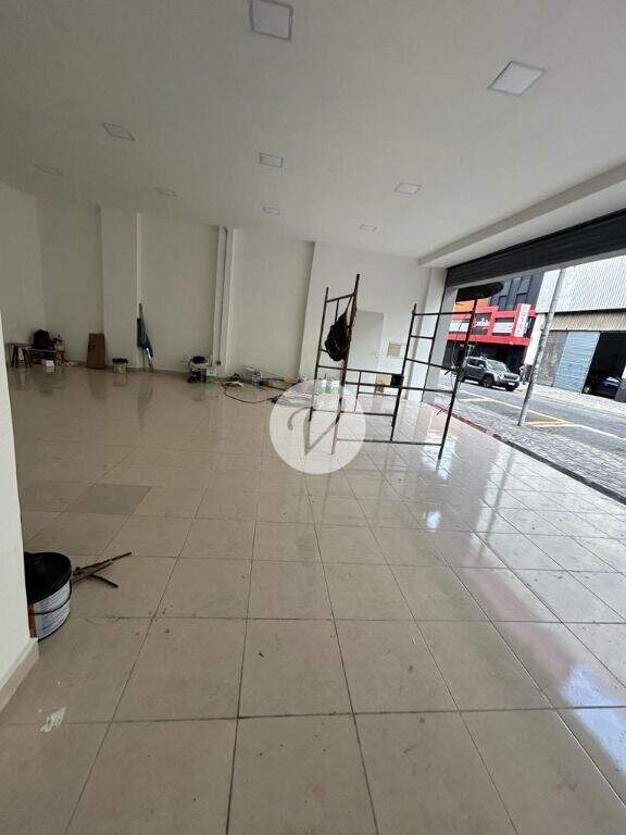 Salão para aluguel no Centro: 