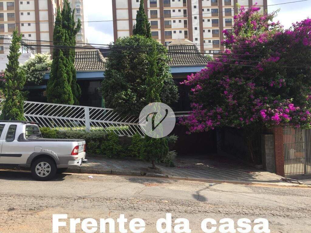 Casa para aluguel no Centro: 