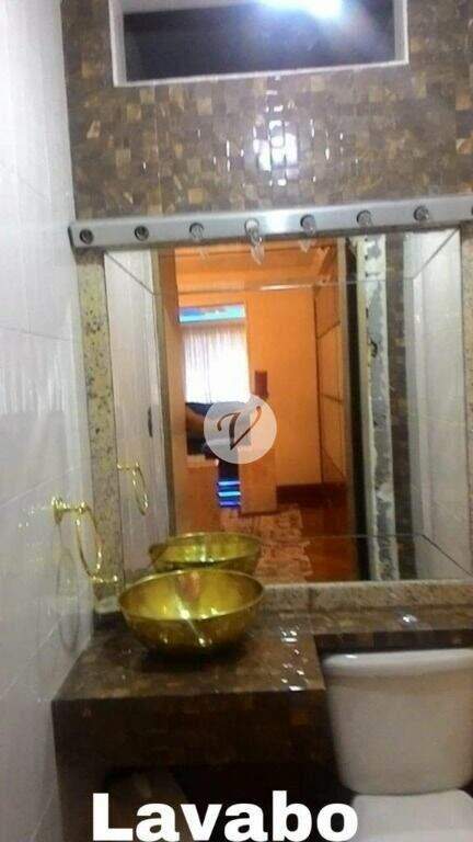 Casa para aluguel no Centro: 