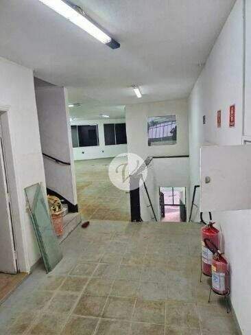 Sala para aluguel no Centro: 