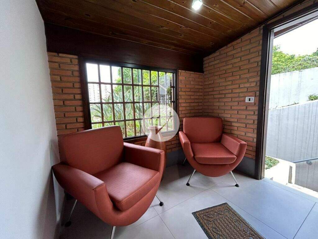 Casa para aluguel no Centro: 